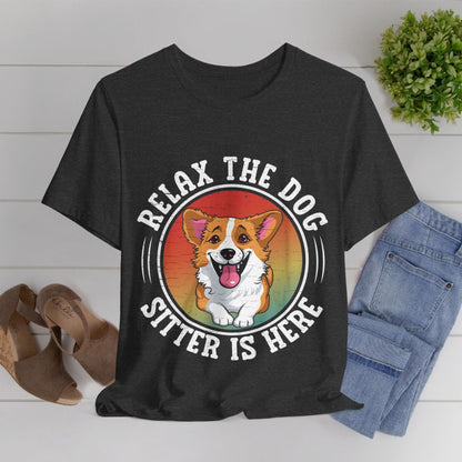 136 - Relax the Dog - T-shirt