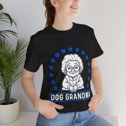 106 - Dog Grandma - T-shirt