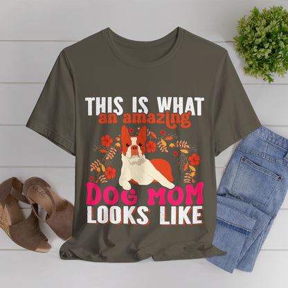 81 - Amazing Dog Mom - T-shirt