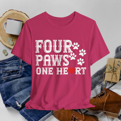 21 - Four Paws - T-shirt