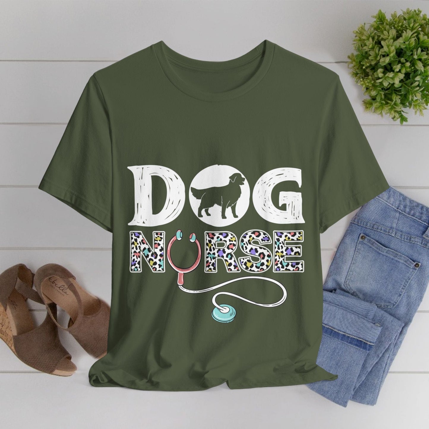 130 - Dog Nurse - T-shirt