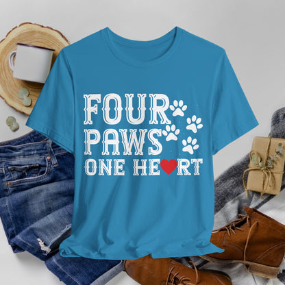 21 - Four Paws - T-shirt