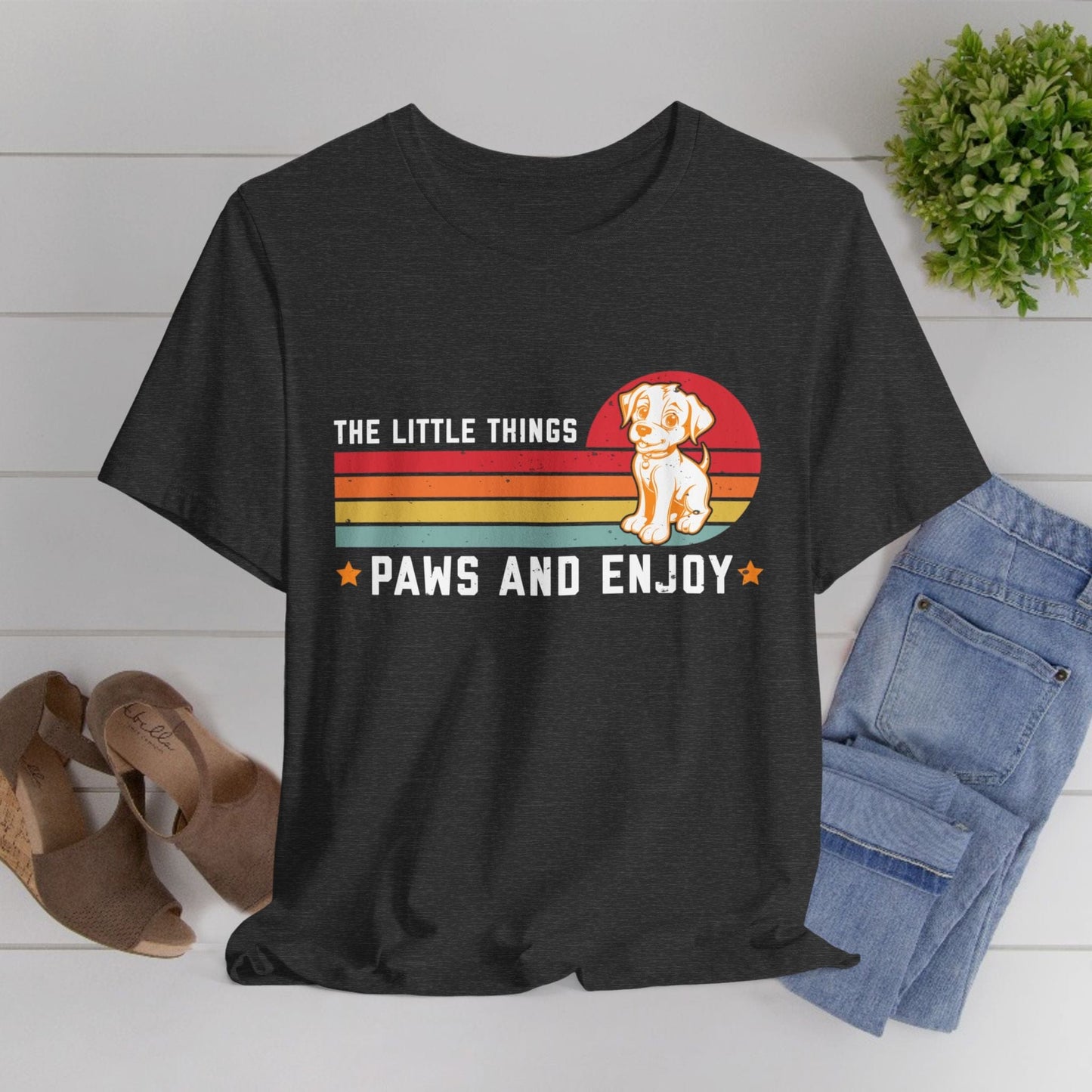 145 - Paws and Enjoy - T-shirt