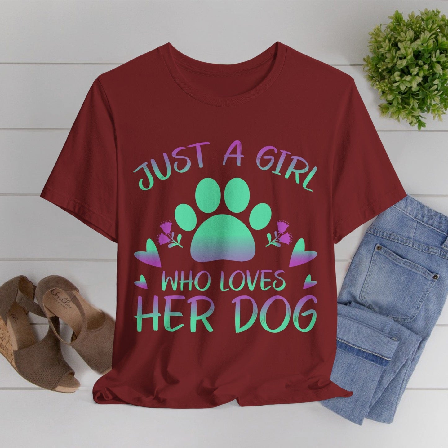 07 - Just a girl who loves her dog -  T-shirt