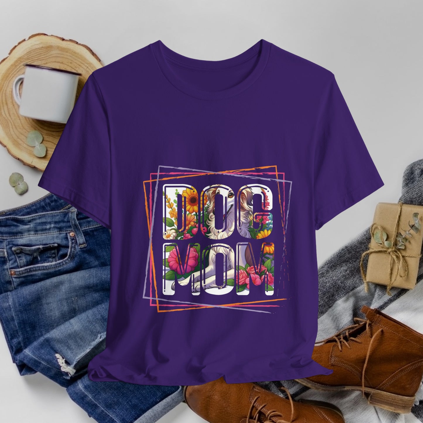 44 - Dog Mom - T-shirt