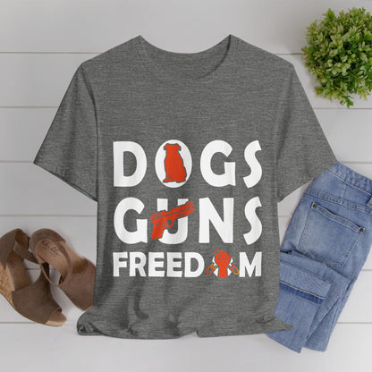 99 - Dogs Guns - T-shirt