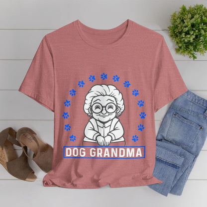 106 - Dog Grandma - T-shirt