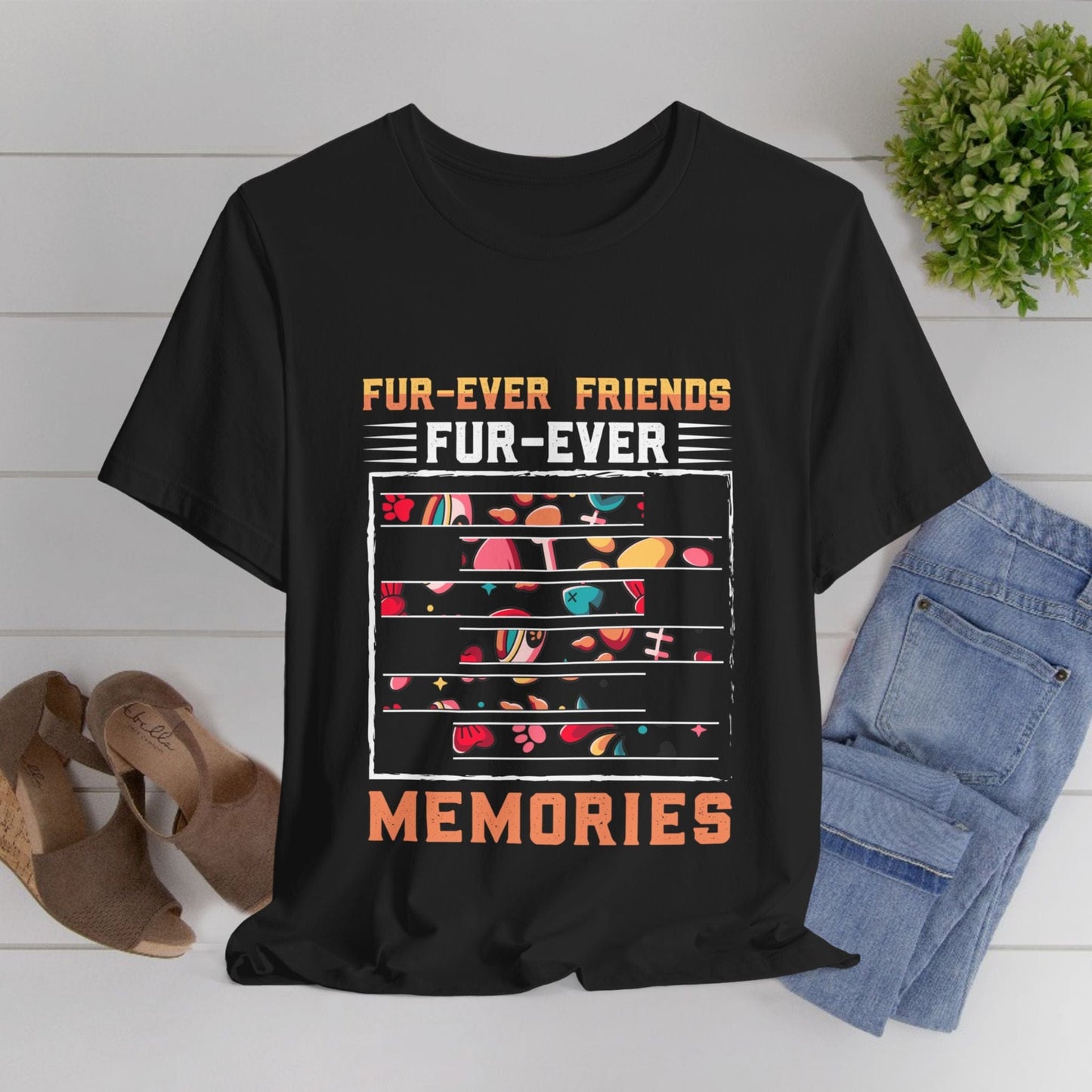 115 - Fur-Ever Friends - T-shirt