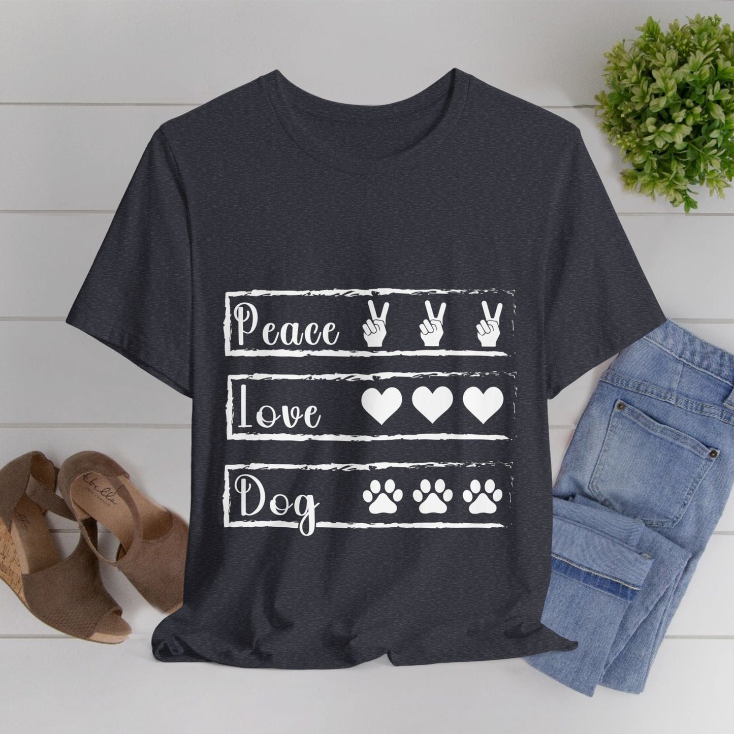 133 - Peace Love Dog - T-shirt