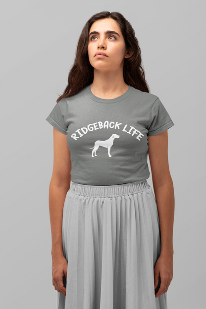 204 - Ridgeback Life - T-shirt