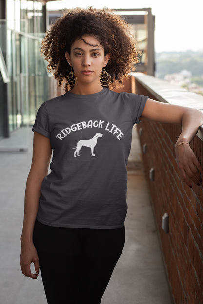 204 - Ridgeback Life - T-shirt