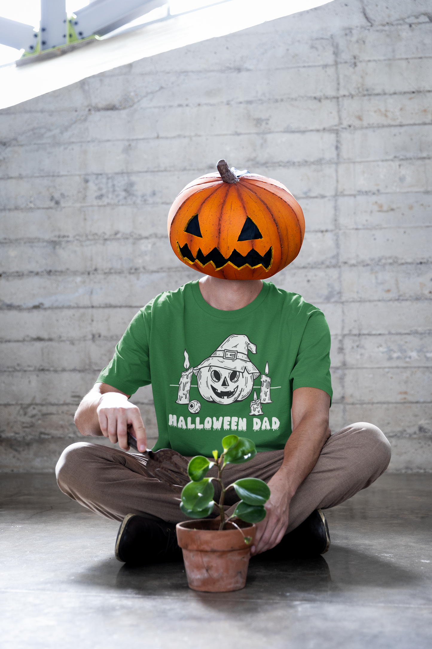 H43.Halloween-Dad